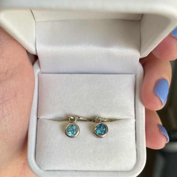 NWOT Swiss Blue Topaz and Silver Earrings - Picture 2 of 8
